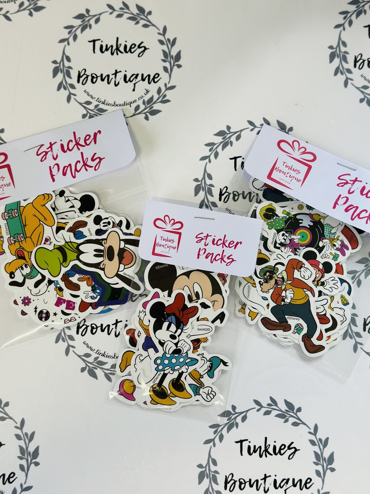 Retro Cartoon-Inspired Sticker Pack – 80s/90s Nostalgia Aesthetic